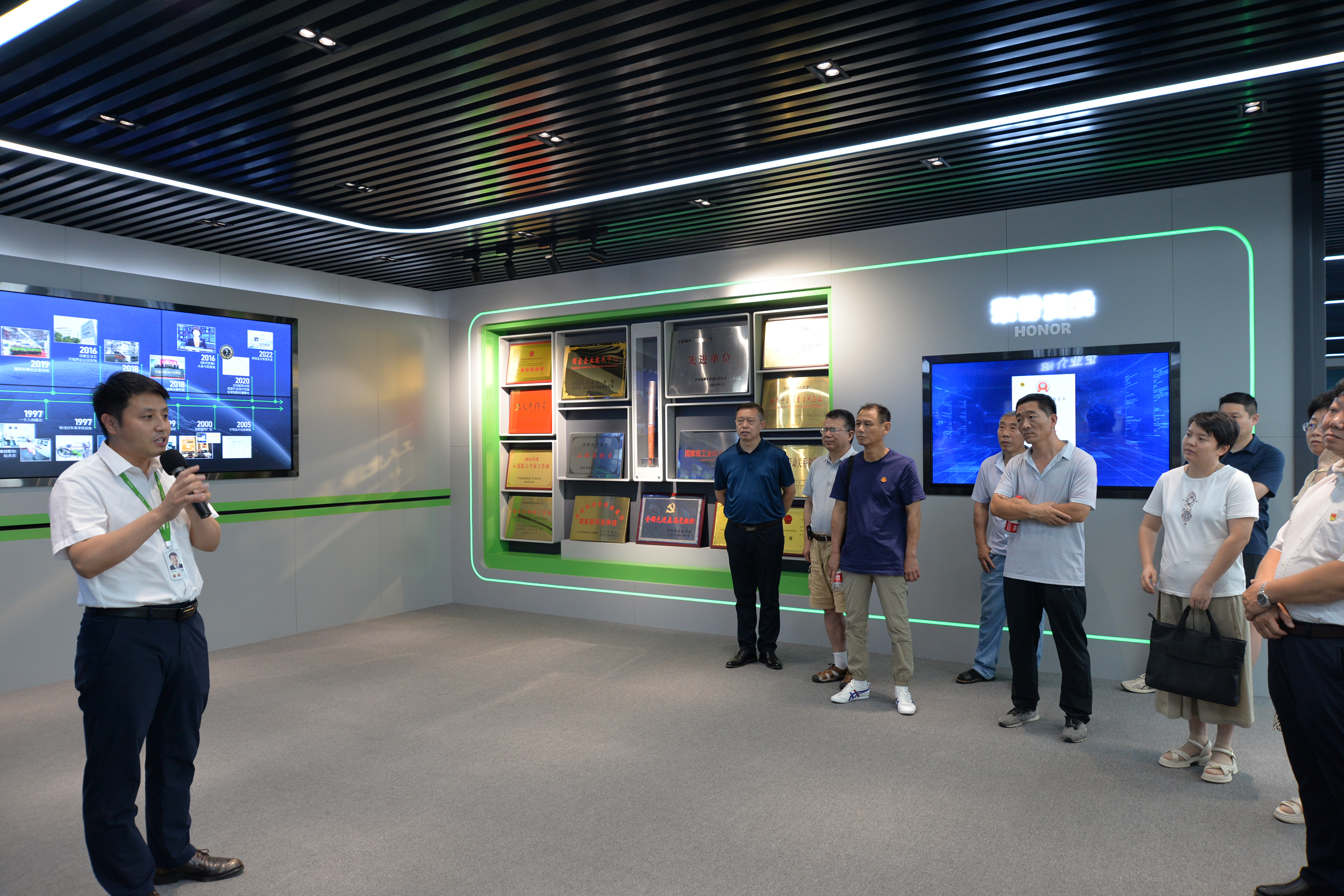 首页| 尊龙集团中国官方网站