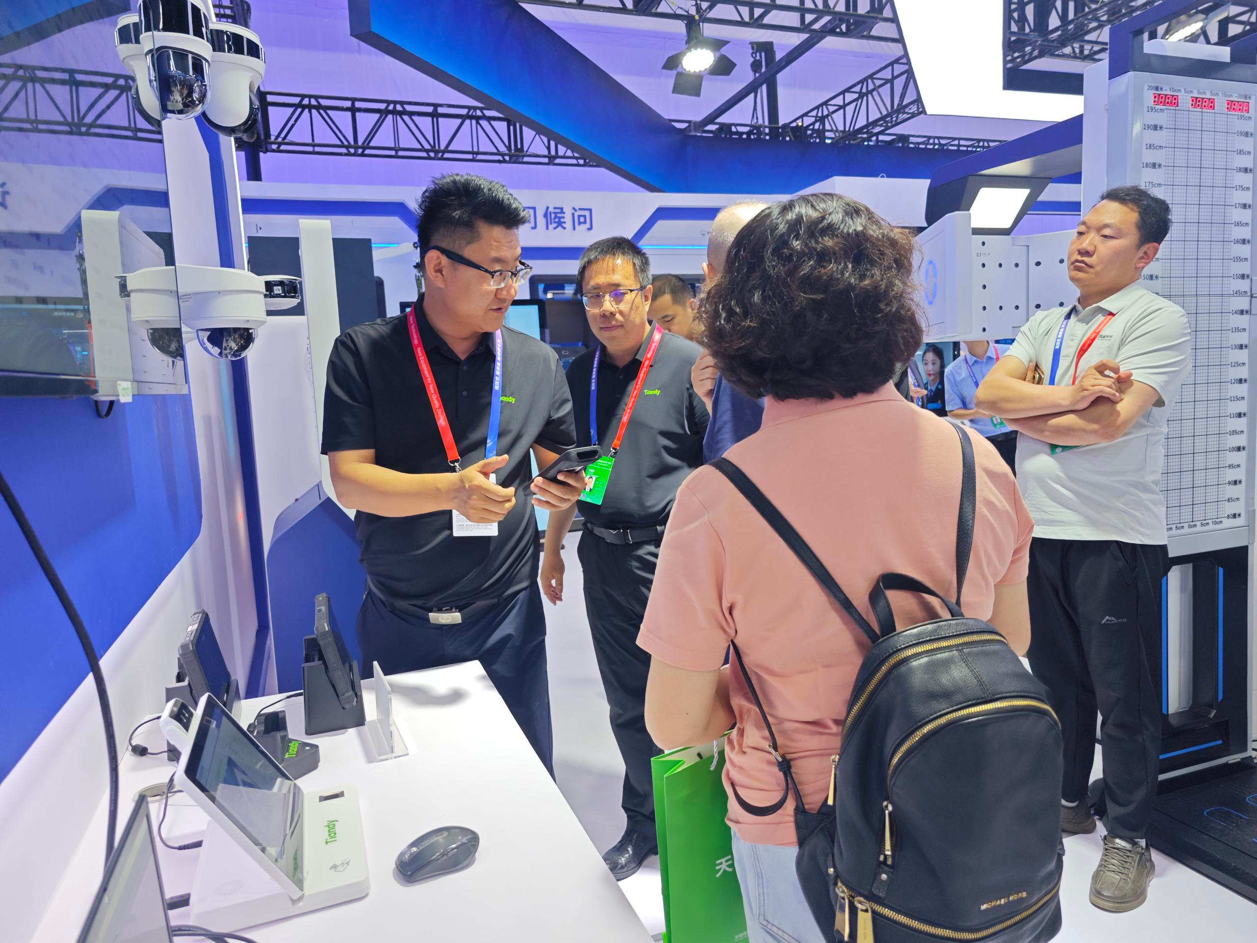 首页| 尊龙集团中国官方网站